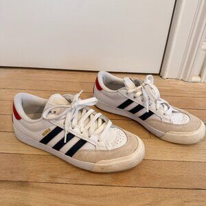 Adidas 'Nora White Navy Scarlet' -Size US 7 Men's (about size 8 women's
